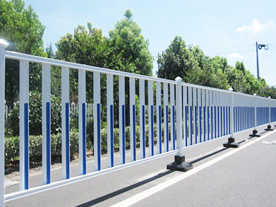 道路隔离护栏